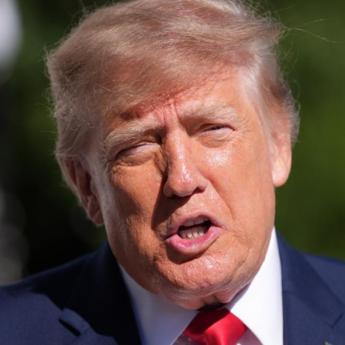 Entsetzen nach Eklat bei Rede - neuer Amtsenthebungs-Wirbel für Trump