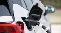 Das Laden von E-Autos ist teurer geworden (Symbolfoto).