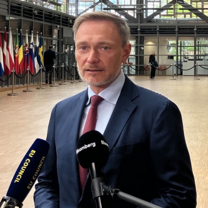 Lindner: Mützenich Gefahr für die Ampel