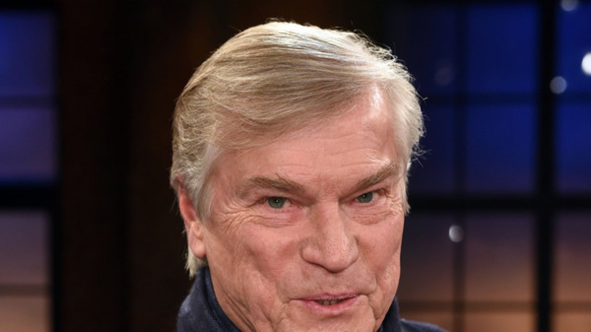 Der Schauspieler Jochen Busse will's noch mal wissen - und kehrt ins deutsche TV zur&uuml;ck. (Foto)