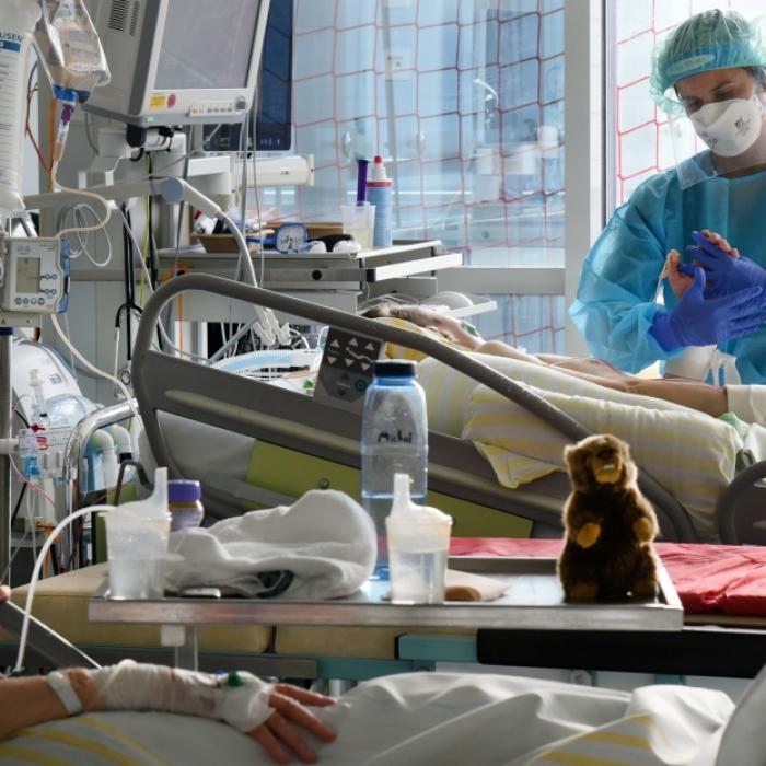 Nicht geimpft und mit Covid-19 im Krankenhaus? Das könnte teuer werden