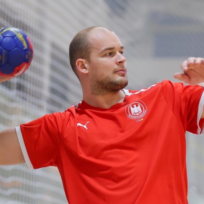 Wer tröstet den Handball-Star nach dem bitteren Karriere-Aus?