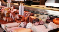 Der Hersteller Embutidos Caula ruft Wurst-Produkte in mehreren Bundesländern zurück.