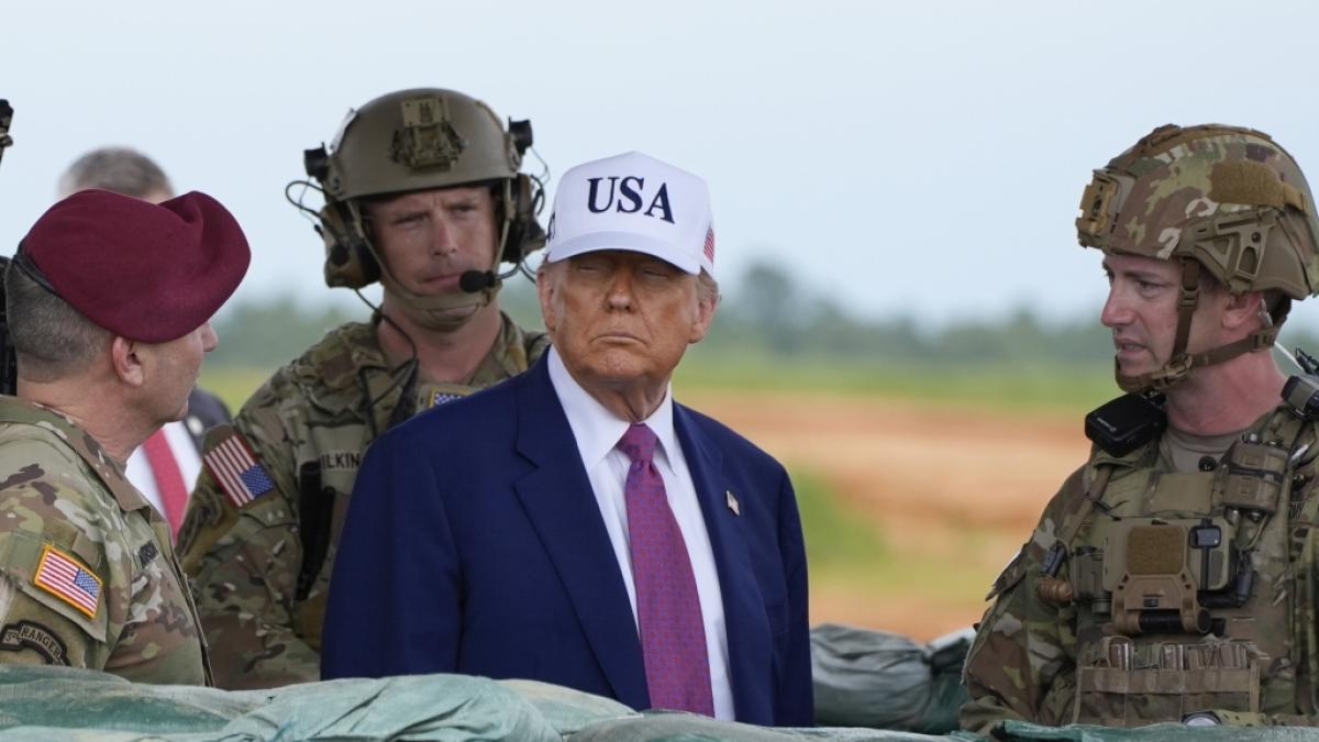 Donald Trump: USA verlegen Tankflugzeuge - R&uuml;ckt der Dritte Weltkrieg n&auml;her? (Foto)