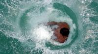 Nicht immer hat der Sprung ins Badegwässer erfreuliche Folgen - jährlich sterben unzählige Menschen bei Badeunfällen (Symbolfoto).