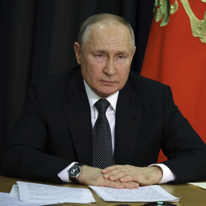 Irre Theorie: Putin-Doppelgänger entstellt nach verpfuschter Schönheits-OP