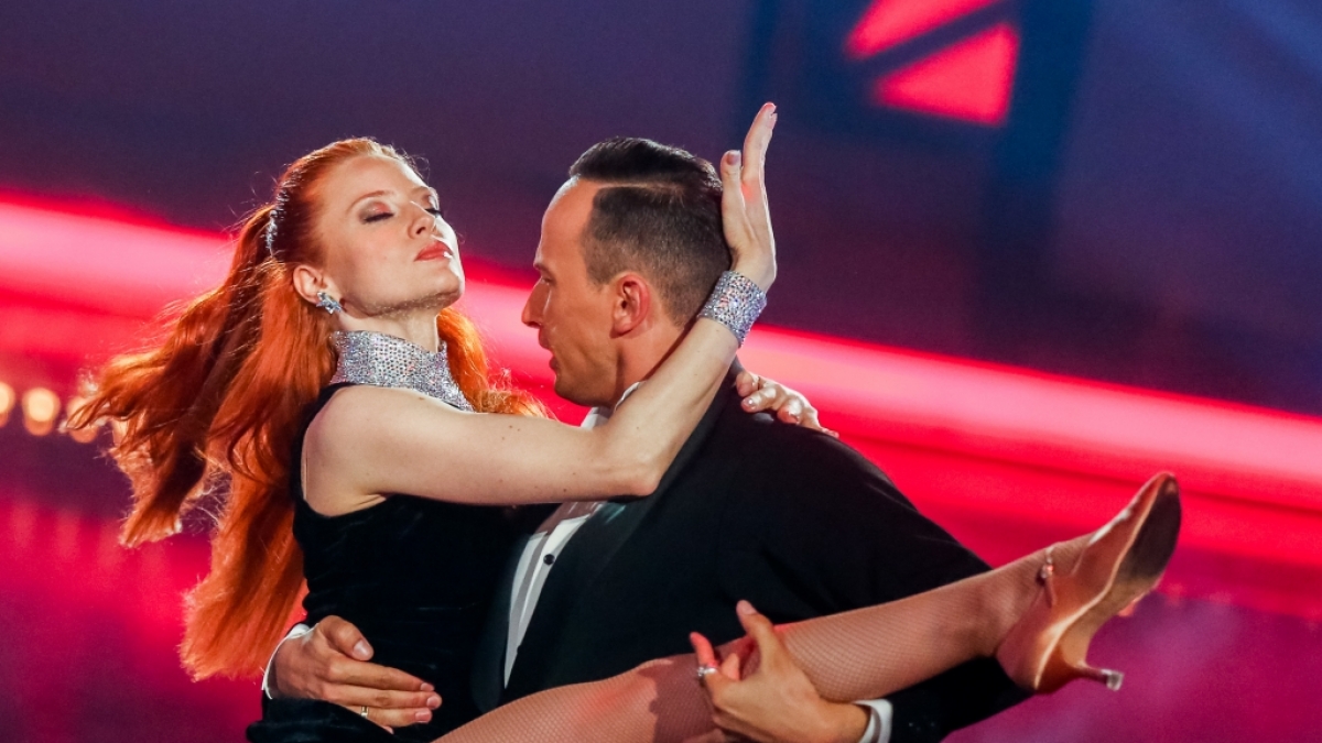 Barbara Meier tanzte in der 11. Staffel von "Let's Dance" mit Profit&auml;nzer Sergiu Luca - allerdings nicht zu Originalmusik. (Foto)