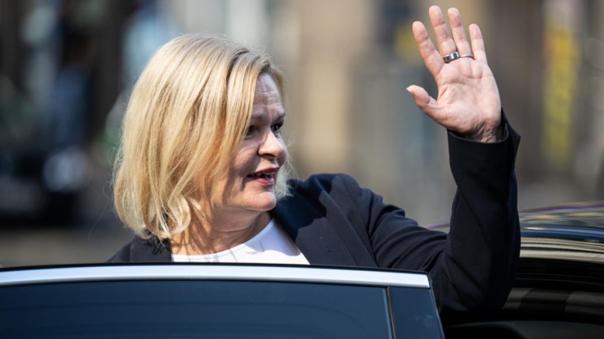 Die Hessen-SPD mit Spitzenkandidatin Nancy Faesers plant, den Autoverkehr in dem Bundesland stark einzuschr&auml;nken. (Foto)