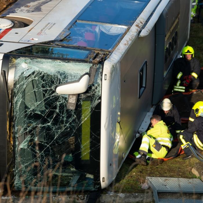 Anwohnerin hörte Kinder-Schreie - DARUM nahm der Fahrer die Todesroute
