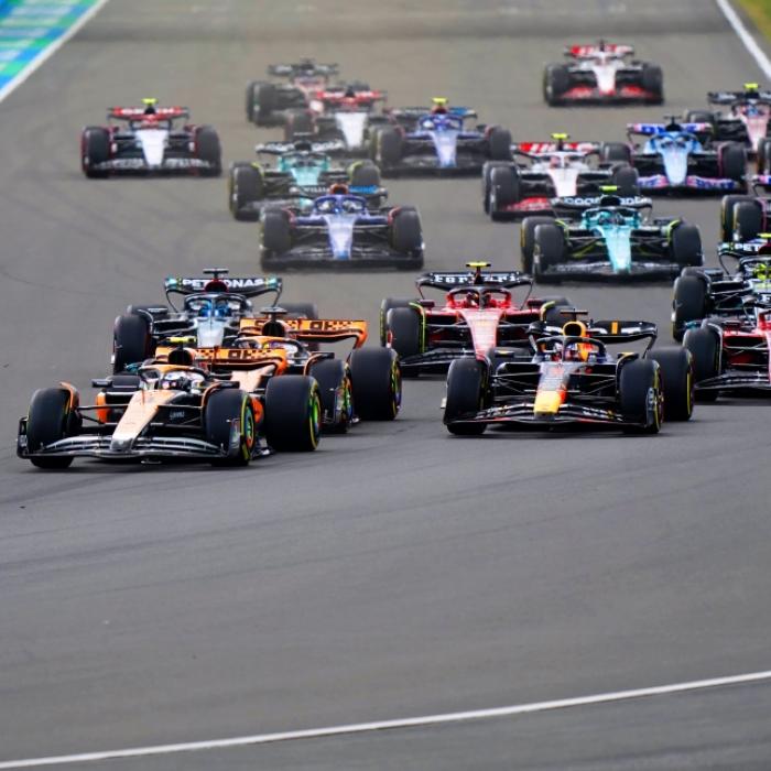 Hamilton gewinnt Großen Preis von Großbritannien vor Verstappen und Norris