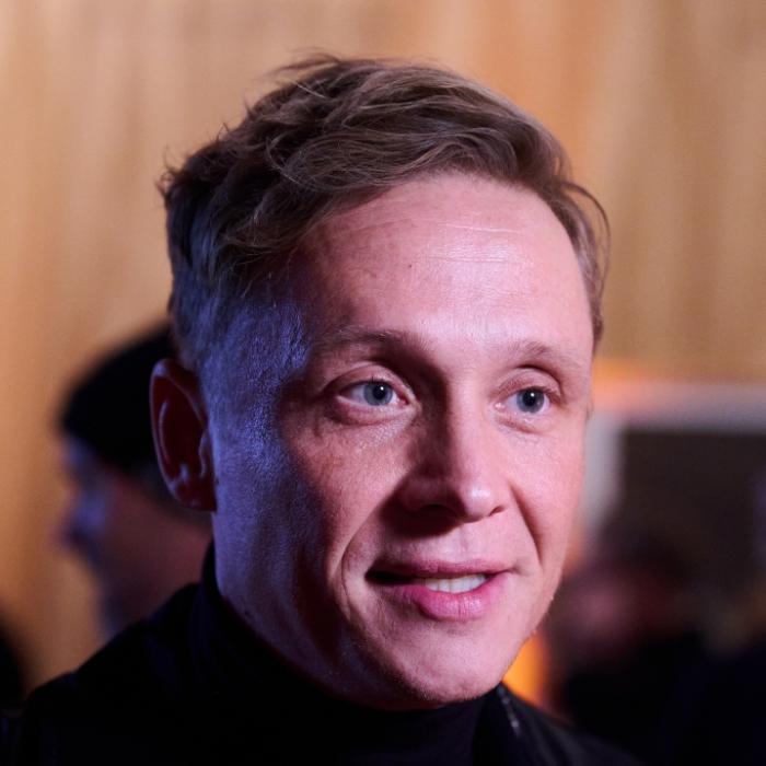 Miese Abzocke mit Kino-Star! Polizei warnt vor Betrugsmasche