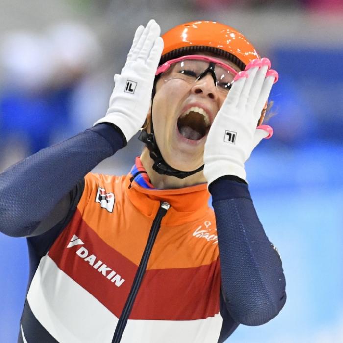 Beim Training aufgeschlitzt! So geht es dem Eisschnelllauf-Star jetzt