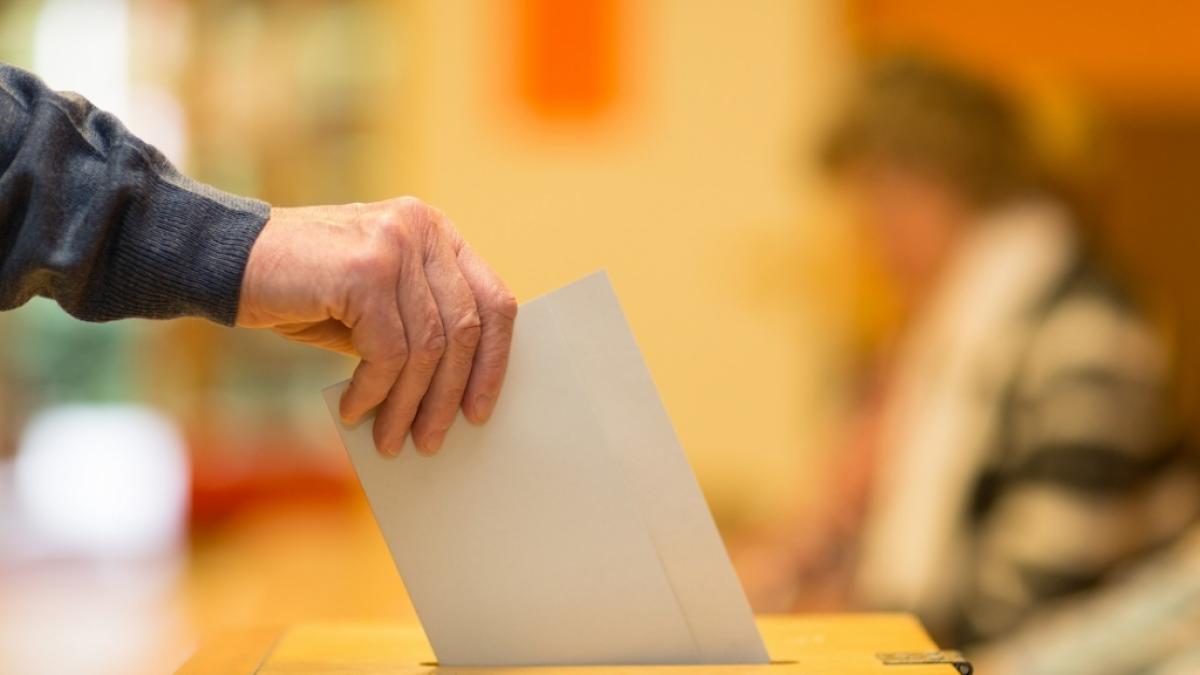 Aktuelle Wahlumfrage: Wer w&uuml;rde gewinnen, wenn heute Wahl w&auml;re?&nbsp; (Foto)