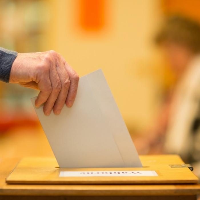 CDU/CSU in Umfrage mit 29 Prozent vorn!