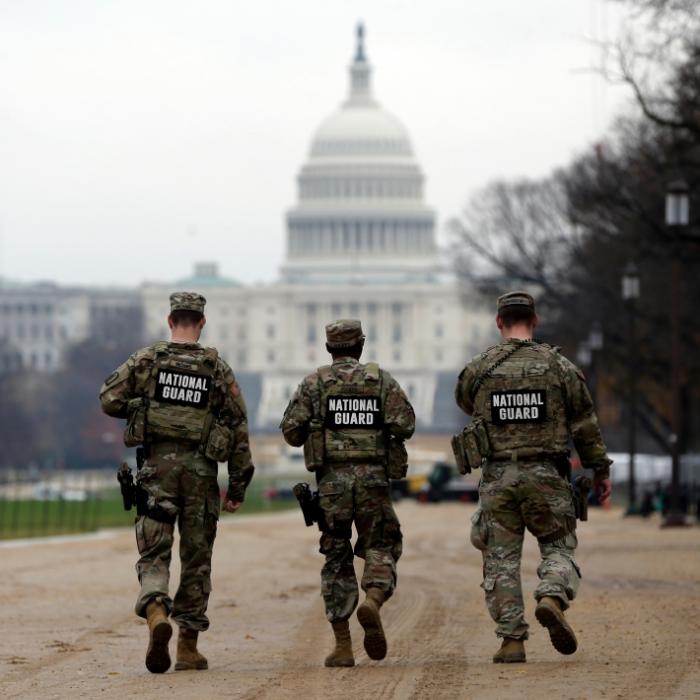 Nationalgardistin stirbt nach Schüssen in Washington