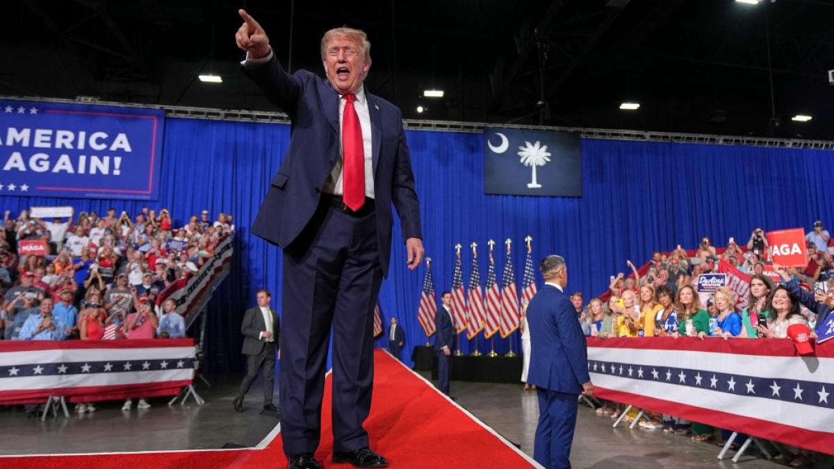 US-Pr&auml;sident Donald Trump w&auml;hrend einer Wahlkampfveranstaltung f&uuml;r die republikanische Senatorin Darline Graham aus South Carolina im Myrtle Beach Convention Center. (Foto)