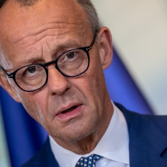 Zweifel am Kanzler immer größer - Regierung im freien Fall