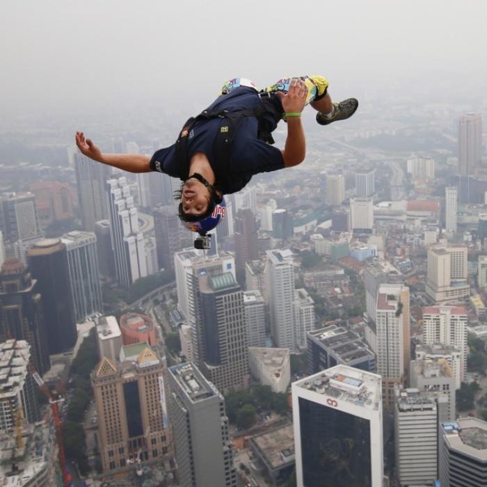 Tödlicher Düsenflug! Extremsportler stirbt mit 36 Jahren