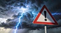 Der Deutsche Wetterdienst warnt vor schweren Gewittern.