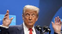Donald Trump stürzt ab.