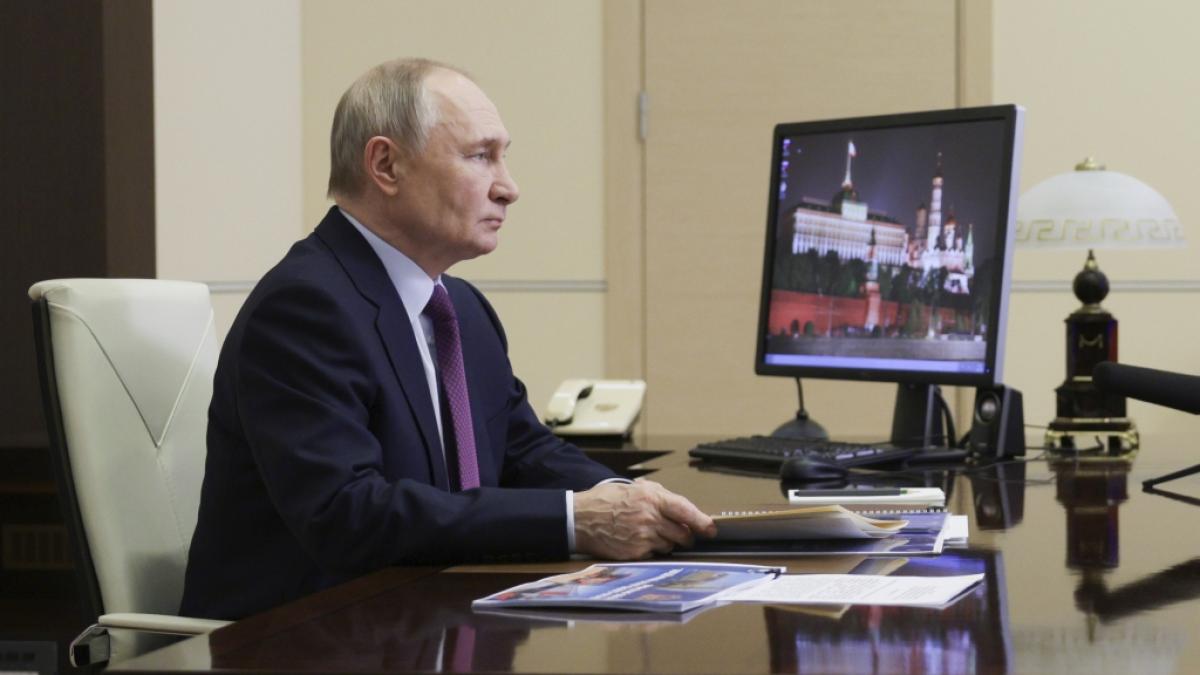Wladimir Putin hat im Ukraine-Krieg Berichten zufolge weitere Soldaten nach einer Kapitulation verloren. (Foto)