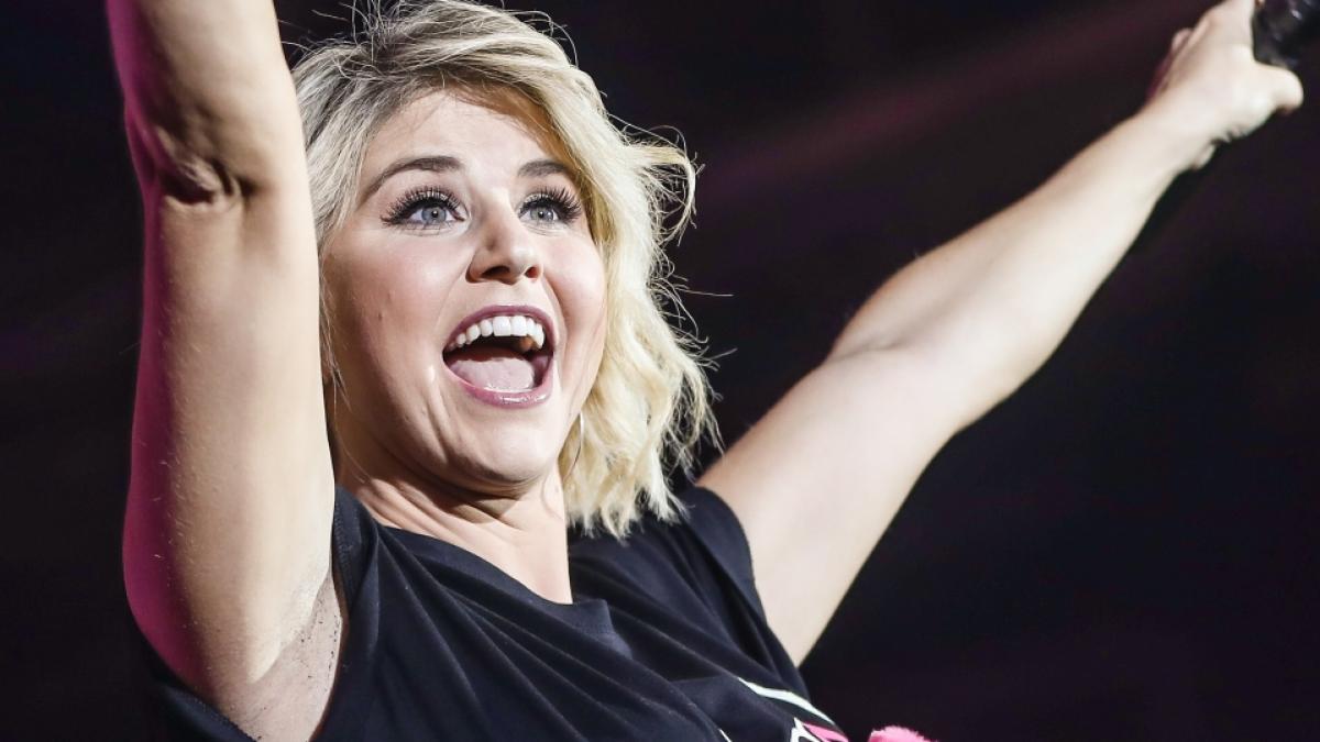Beatrice Egli macht ihre Fans aktuell neugierig. (Foto)