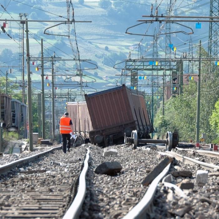 Suizid-Drama! Nachrichtensprecherin (42) stirbt nach Zug-Crash