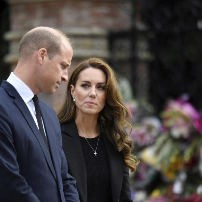 Unerwartete Trennung! Ohne Frau Kate zurück auf Schloss Balmoral