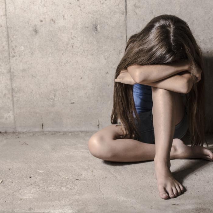Bruder (14) schwängert 12-Jährige