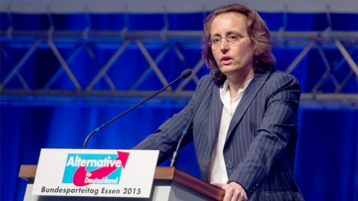 Beatrix von Storch verfügt über ein riesiges Datennetzwerk mit Internetseiten, Blogs und Vereinen.
