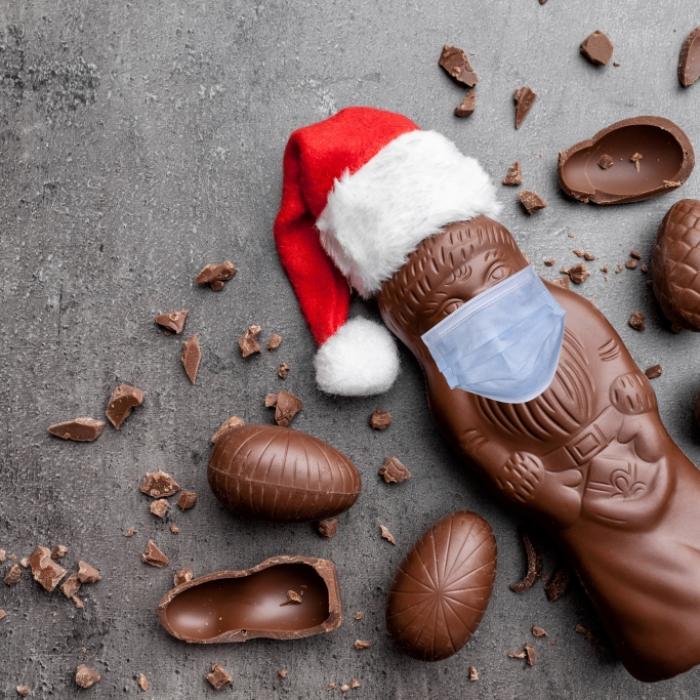 Schokoweihnachtsmänner mit Mundschutz empört Querdenker*innen 