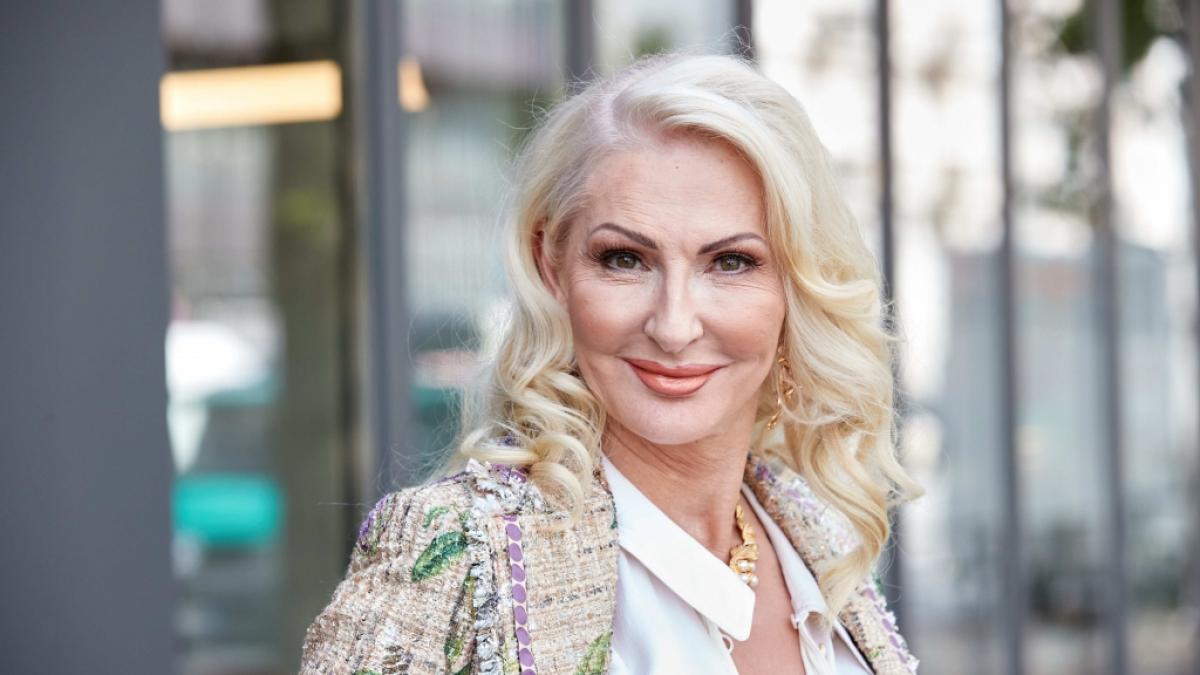 Desiree Nick war mit 66 Jahren h&uuml;llenlos auf dem "Playboy"-Cover zu sehen. (Foto)