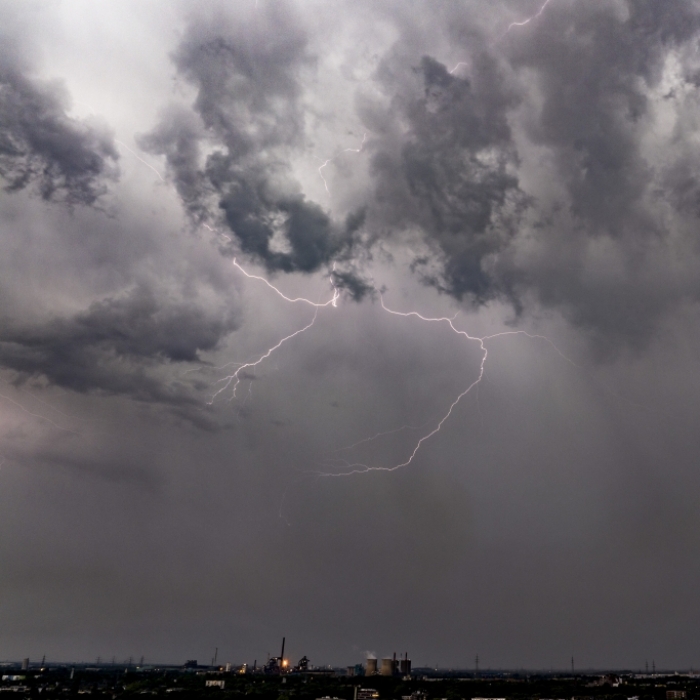 Mittelsachsen - Drohendes Gewitter in mehreren Gemeinden
