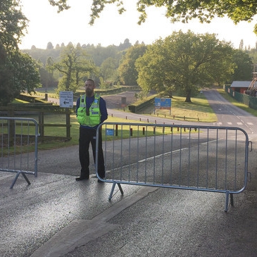 Mädchen (11) stirbt bei Wildwasserfahrt in britischem Freizeitpark
