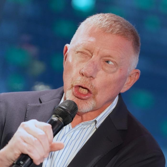Becker baut Bockmist - Hitler-Post sorgt für Fassungslosigkeit