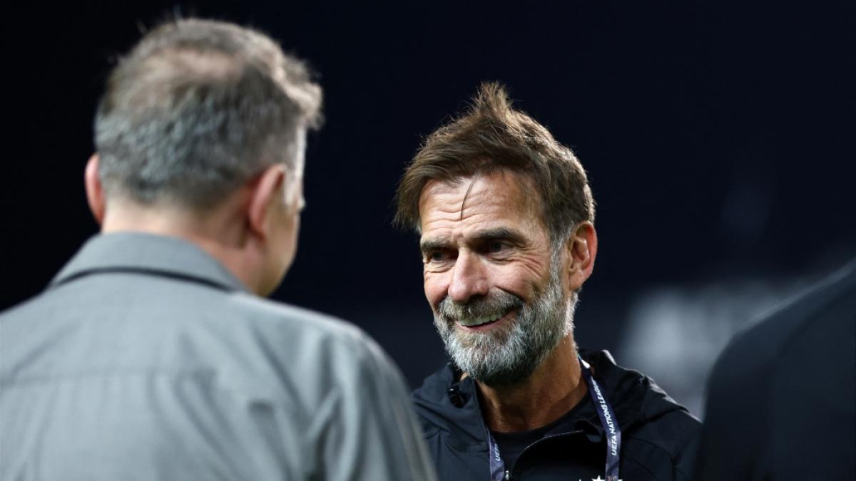 DFB-Chefcoach J&uuml;rgen Klopp ist "happy" mit der Leistung seiner Jungs. (Foto)