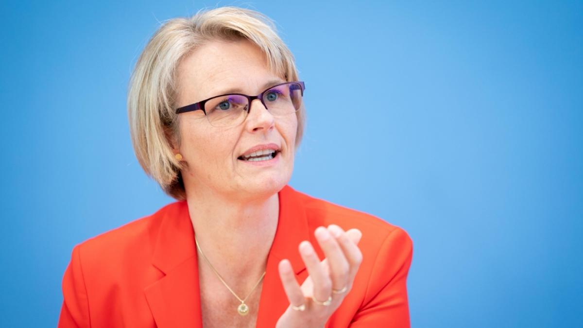 Anja Karliczek (CDU) ist seit 2018 Bundesministerin f&uuml;r Bildung und Forschung. (Foto)