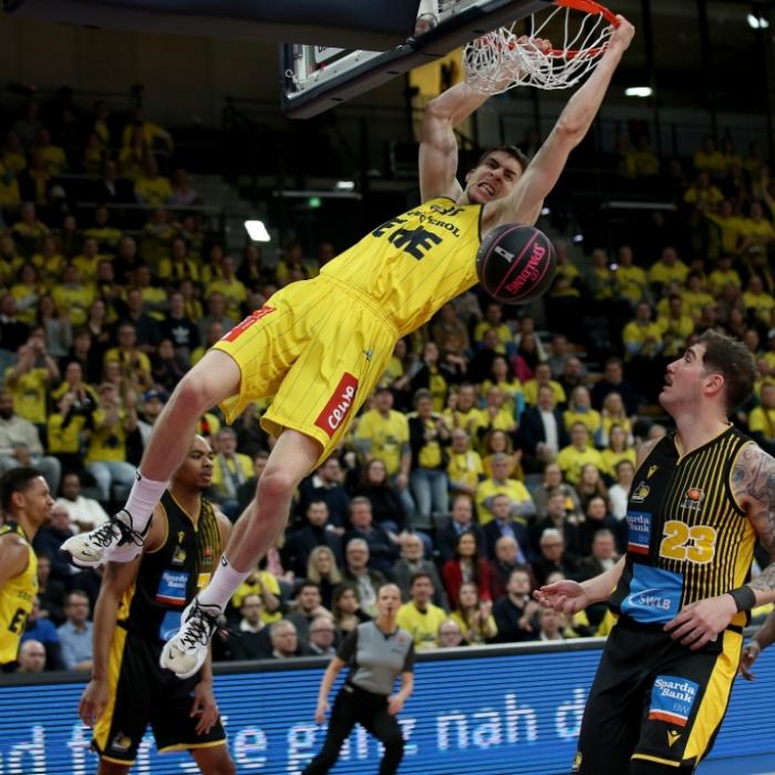 Statistiken und Steckbrief des Small Forwards der Fitness First Würzburg Baskets