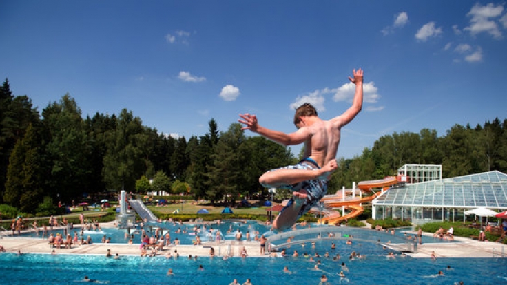 Mit Temperaturen über 30 Grad ist bestes Badewetter im Anmarsch.