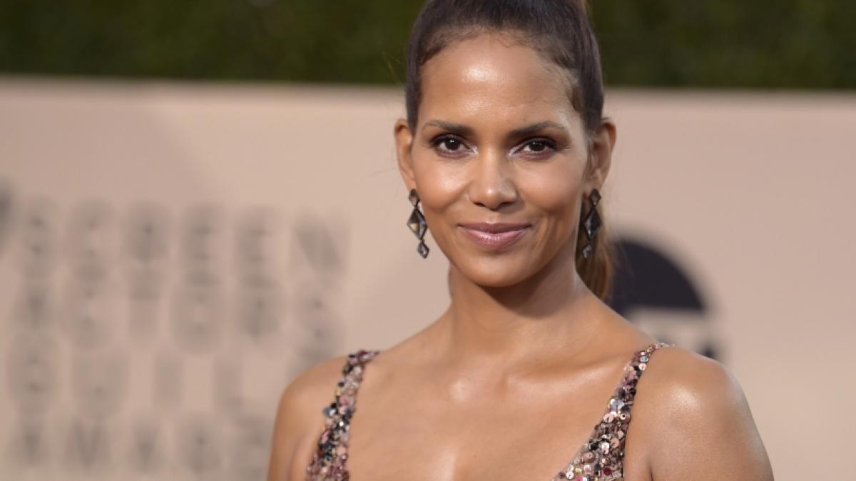 Halle Berry macht ihre Fans im Netz sprachlos. (Foto)