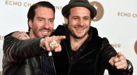 Alec Völkel (l) und Sascha Vollmer von The BossHoss im März 2014 in Berlin beim Echo Charity Dinner.