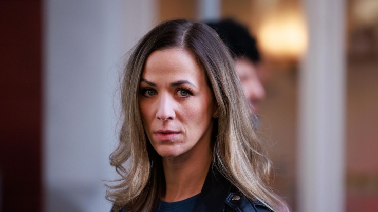 Unter uns" verpasst?: Wiederholung vom 16.2.2026 im TV und online | news.de