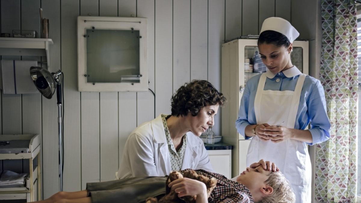 Eine der interessantesten Personen der dritten Staffel von "Charit&eacute;" ist die&nbsp;Kinder&auml;rztin Dr. Ingeborg Rapaport. (Foto)