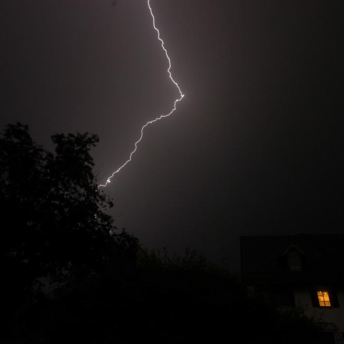September verabschiedet sich mit Regen und Gewitter