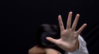 In Neubrandenburg hat eine Mädchengang eine 13-Jährige gequält und geschlagen.
