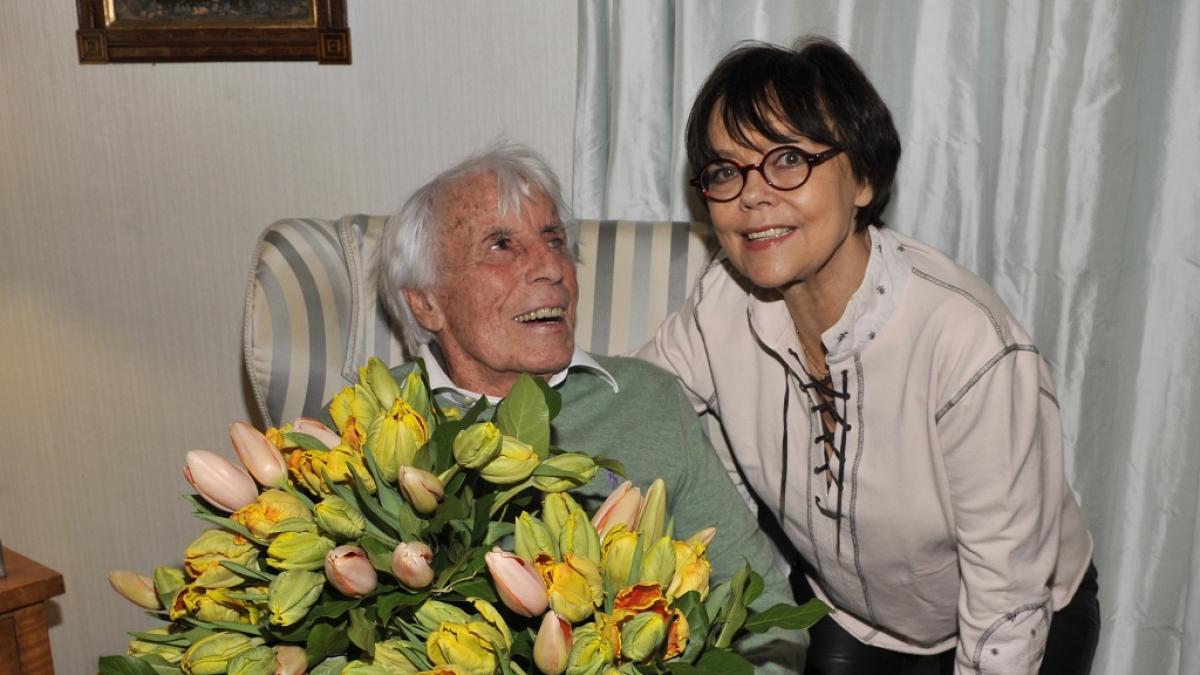 Simone Rethel-Heesters arbeitete auch mit ihrem Mann Johannes Heesters bis zu seinem Tod zusammen. (Foto)