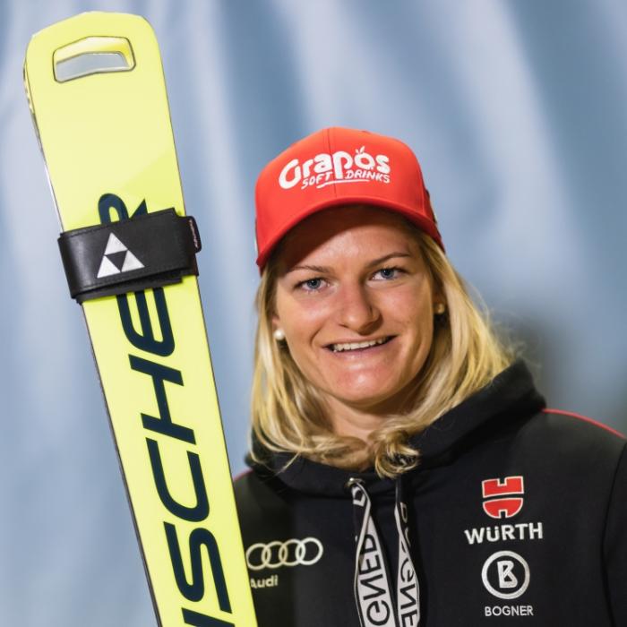 Backen, Wandern und Familie! Wie lebt der Ski-Star abseits der Piste?
