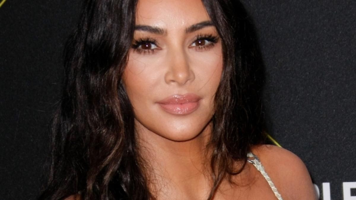 Kim Kardashian zeigt sich bereit f&uuml;r den Sommer. (Foto)
