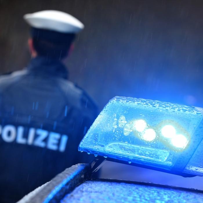 Brüder-Duo ermordet Schwester und fährt Leiche quer durch Deutschland