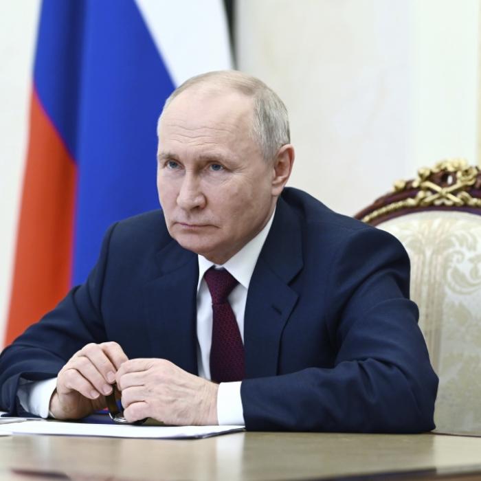 Zusammenbruch der Putin-Regierung prophezeit! Der 